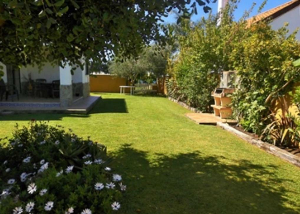 Chalet La Huerta Con Piscina Y Wifi Conil De La Frontera Luaran gambar